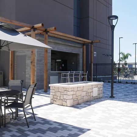 Fairfield Inn & Suites By Marriott Melbourne Viera Town Center Exterior photo